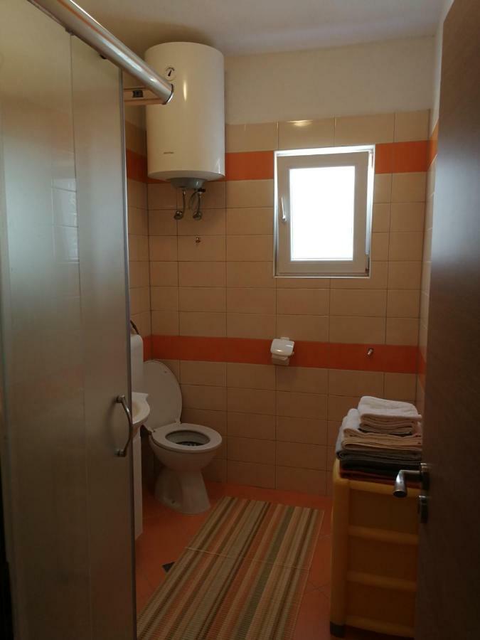 Apartments N&M Sukošan 外观 照片