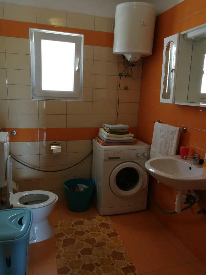 Apartments N&M Sukošan 外观 照片
